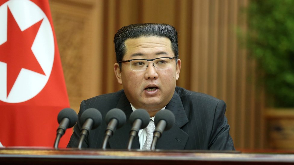 North Korea's Kim Jong-un offers to restore inter-Korean hotline