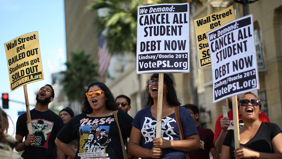 Protesta deuda estudiantil.