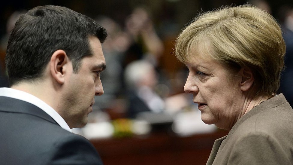 Tras meses de protestas en su país, Tsipras convocó un referéndum sobre las condiciones del programa de rescate Tsipras y Merkel, en una cumbre del Consejo Europeo en Bruselas.