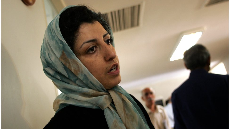 A photo of Narges Mohammadi from 2007