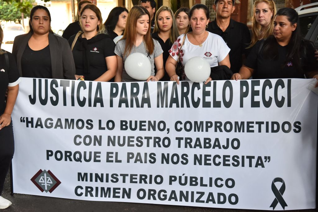 Paraguayos mostraron su apoyo a Pecci tras el asesinato