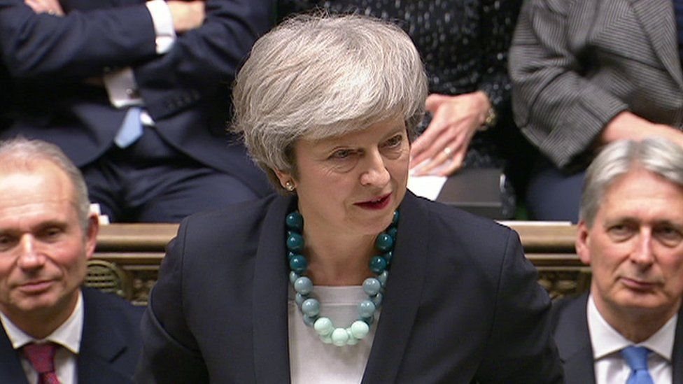 May en el parlamento