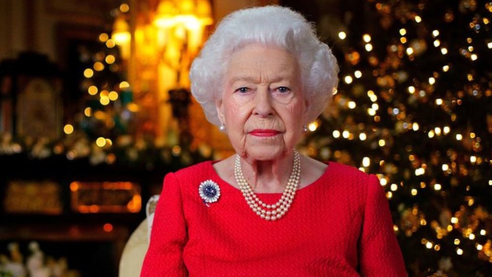 Watch The Queen Elizabeth Christmas Message 2022 Queen's Christmas Message Expected To Be Personal - Bbc News