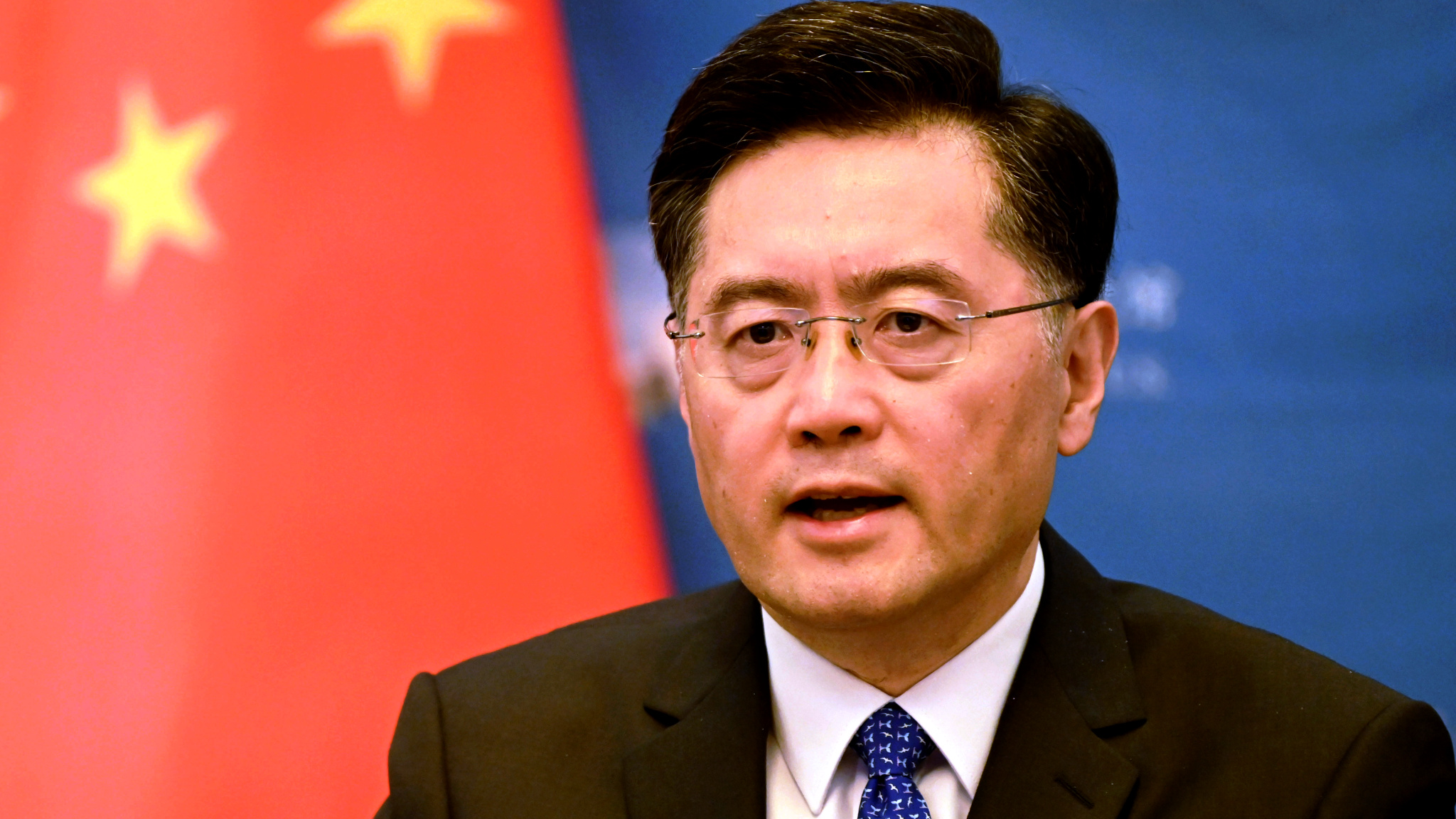 中國駐美大使接任外交部長，「習近平親密助手」秦剛是誰？