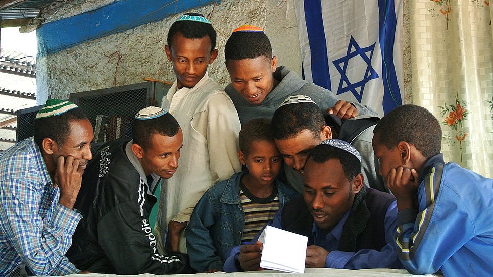 Falash Mura di sinagod di Gondar pada 2012.