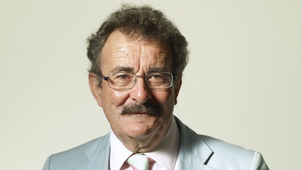 Lord Winston calls for cycling licences to improve road safety - BBC News