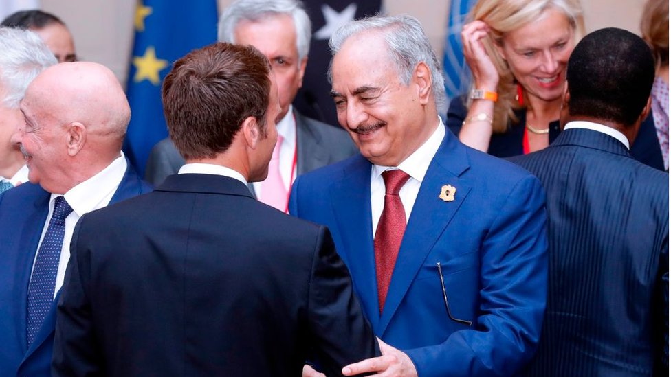 Se ha dicho que Haftar ha sido muy cercano a algunos gobierno de Occidente, entre ellos, el de Francia. haftar