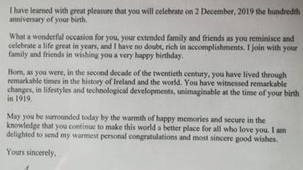 Поздравительное письмо от ирландского подарка Майкла Д. Хиггинса