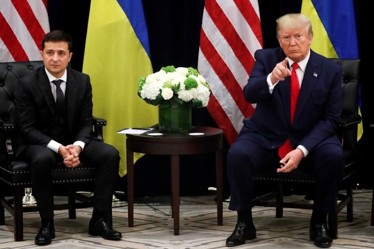 Ukrayna Cumhurbaşkanı Vladimir Zelenskiy ve ABD Başkanı Donald Trump
