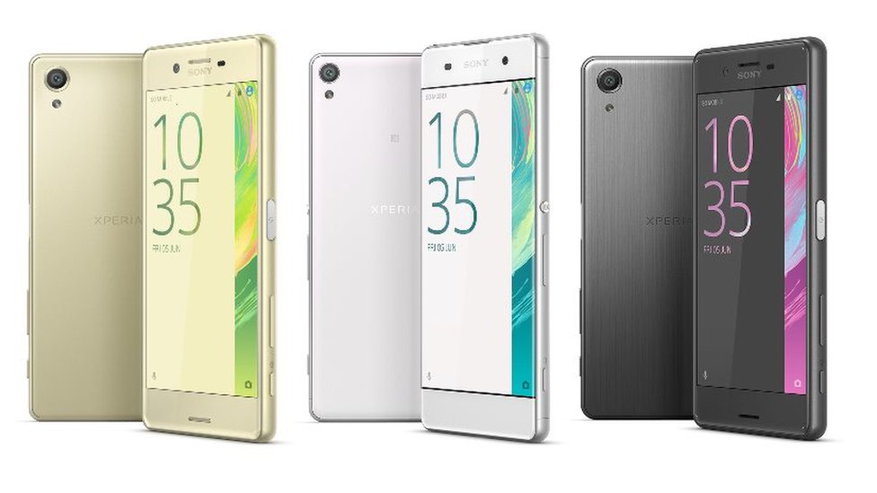 Телефоны Sony Xperia X