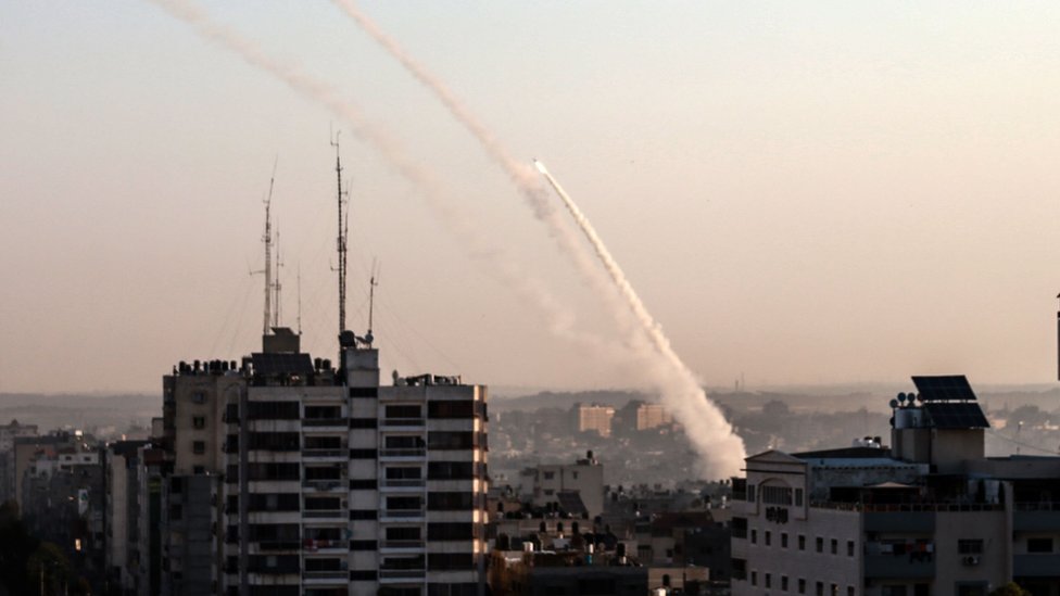 12 ноября 2019 г. палестинские боевики обстреливают Израиль ракетами из города Газа