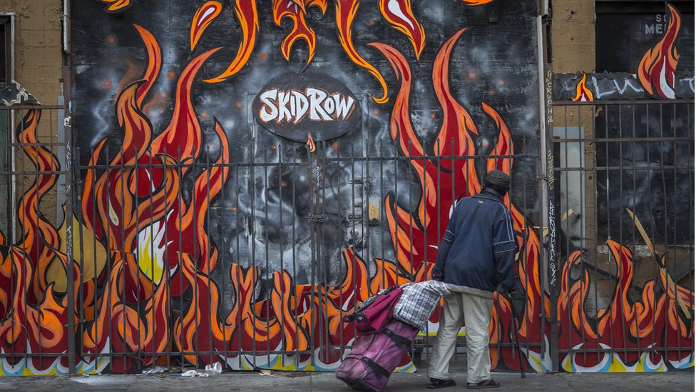 Mural en Skid Row, Los Ángeles