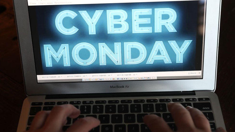 Qué Es El Cyber Monday Y En Qué Se Diferencia Del Black Friday