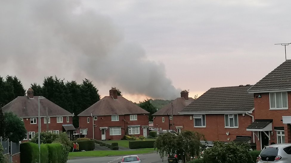 Telford recycling plant badly damaged in huge blaze - BBC News