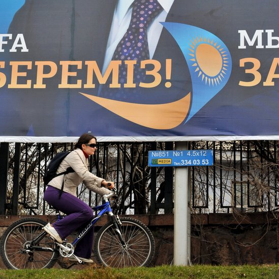 El país ya está trabajando en adaptar el alfabeto latino. Kazajistán