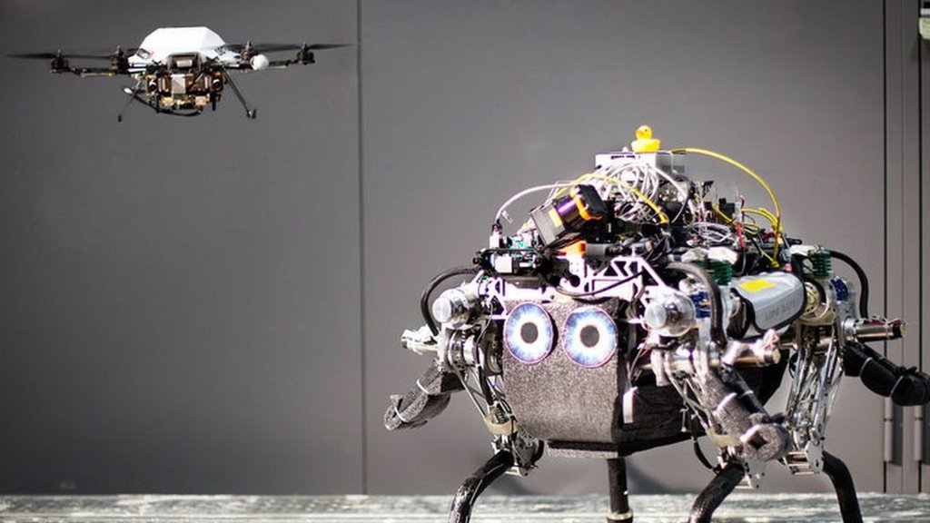 Robots that communicate with each other