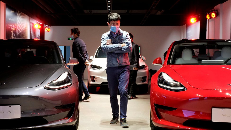 Tesla Model 3, mobil listrik