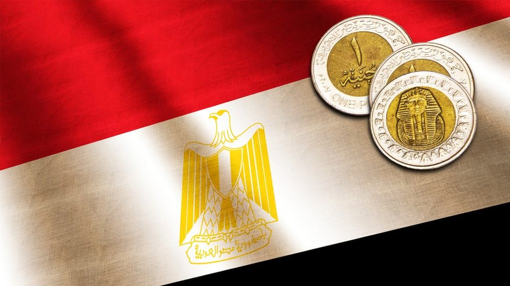 سعر الدولار والجنيه المصري: تراجع تاريخي أمام الدولار وقلق شعبي من غلاء الأسعار 1 ارتفاع تاريخي للدولار مقابل الجنيه المصري