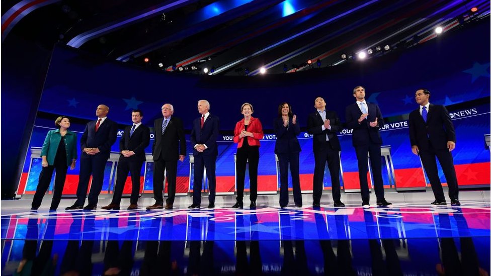 Diez precandidatos demócratas participaron en el debate de la noche del jueves.