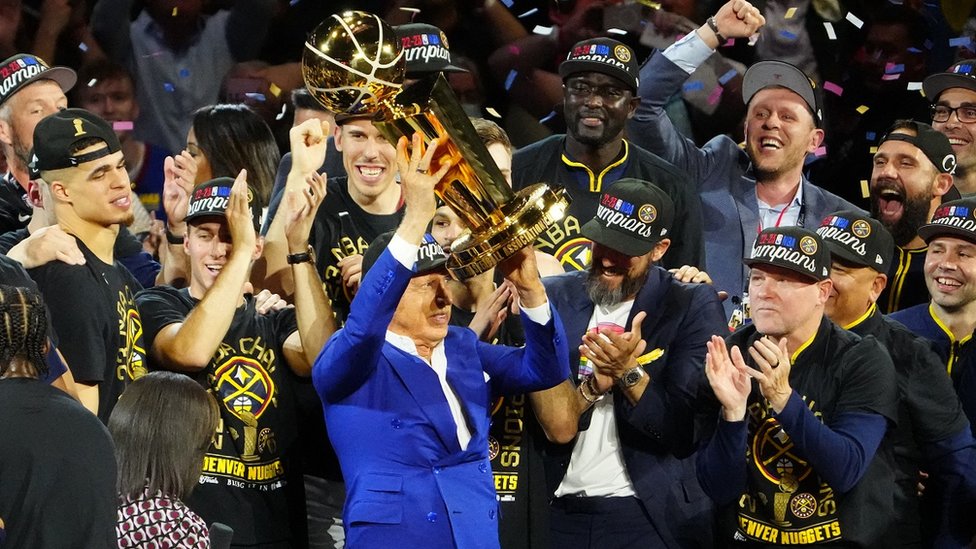 Vlasnik Denvera Sten Krenke