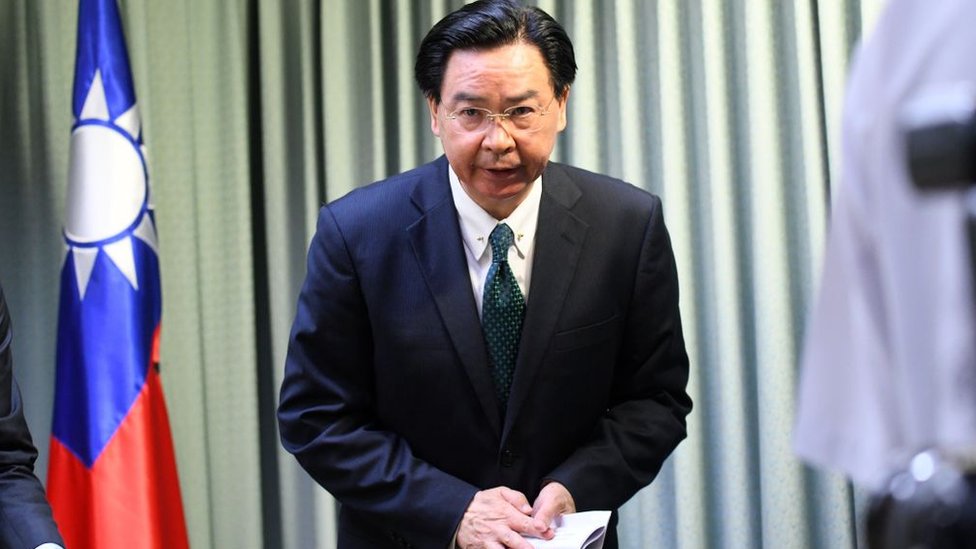 El ministro de Exteriores de Taiwán, Joseph Wu, atribuyó la decisión de República Dominicana a los 