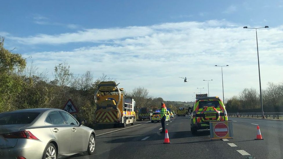 M23 crash: Vintage car rally driver dies in lorry crash - BBC News