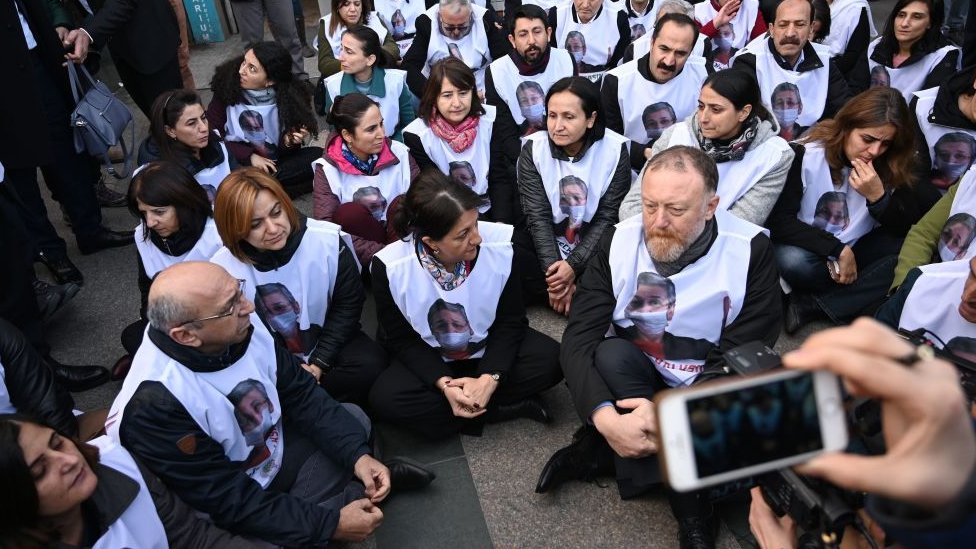 HDP'lilerin açlık grevi protestoları