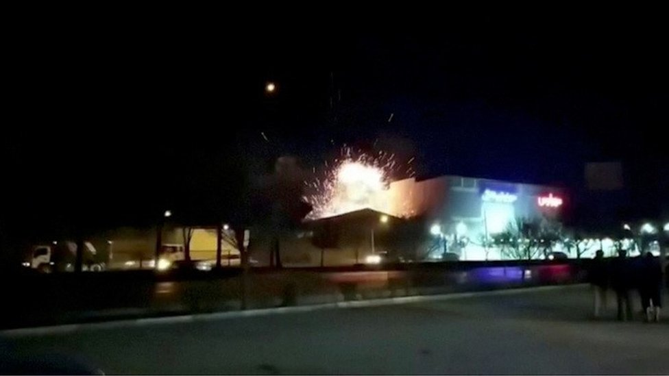 Still from footage said to show moment of explosion at military facility in Isfahan (29/01/23)