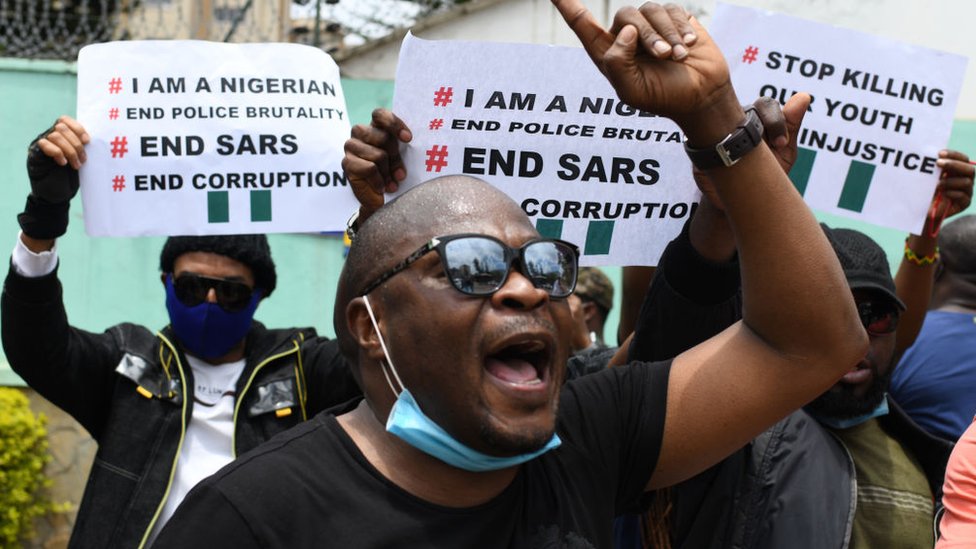 Nigerians demonstrate in Kenya