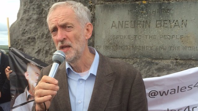 Labour Leadership: Jeremy Corbyn Wins Ovation At Rally - BBC News