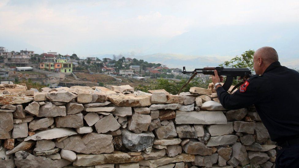 Arnavutluk polisinin 2016 yılında Lazarat köyüne yaptığı baskında günlerce çatışma yaşanmıştı