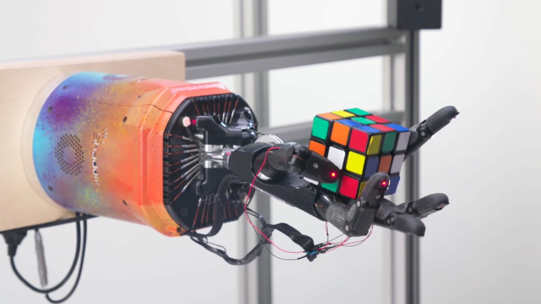 Robot hand solves Rubik's cube, not grand challenge BBC News