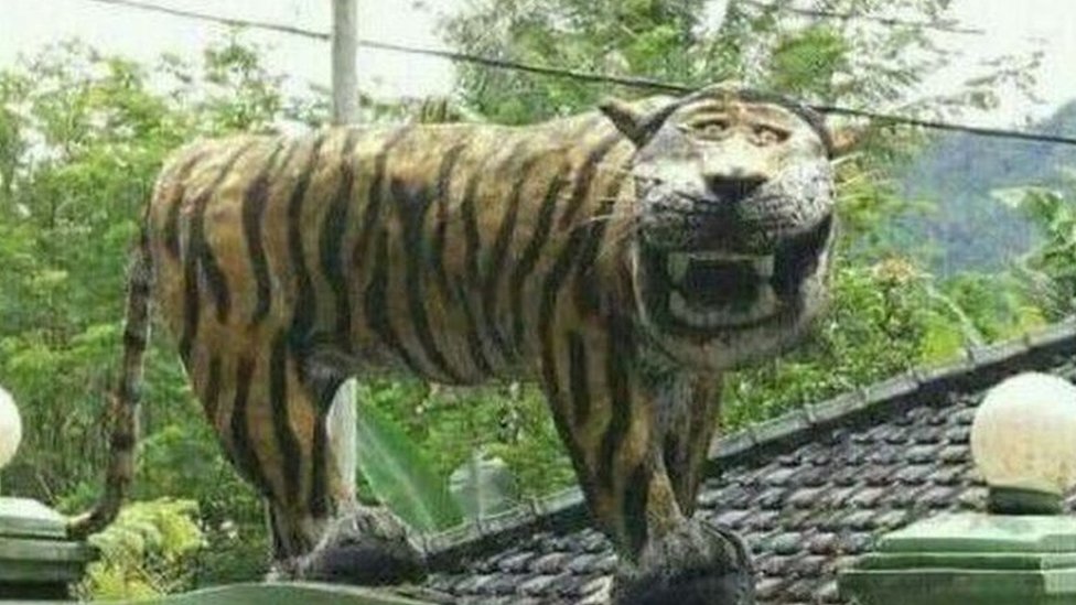 Indonesian army destroys much-mocked tiger statue - BBC News