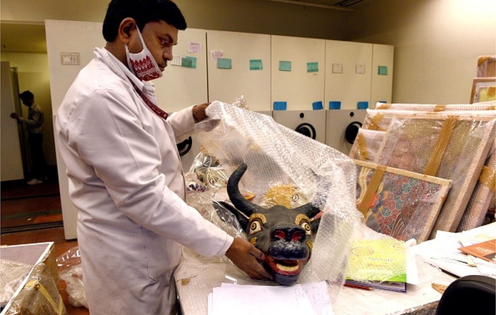 Art objects being packed at the Indira Gandhi National Centre for the Arts