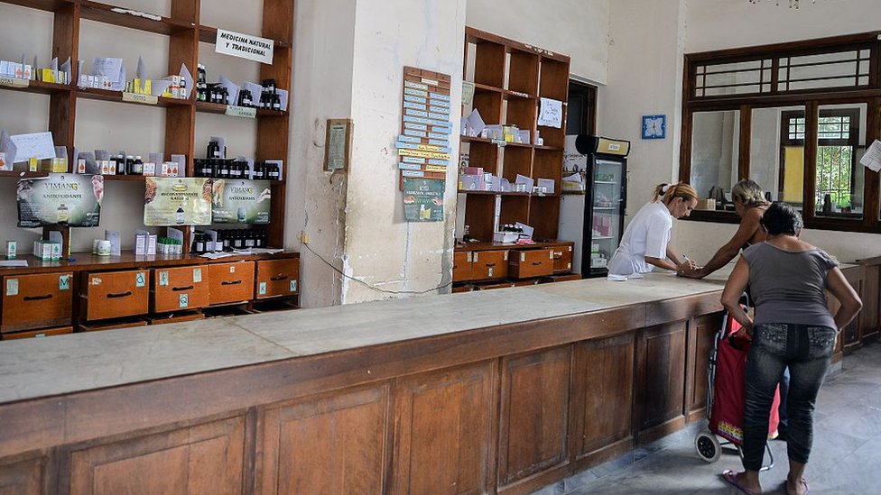 Farmacia en La Habana.