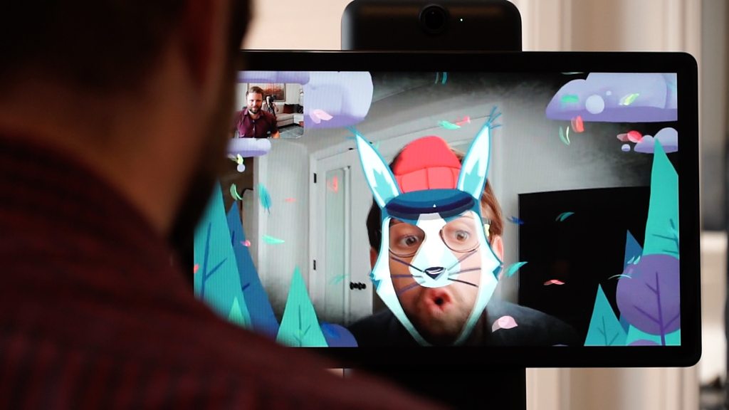 Portal: Facebook's new home gadget