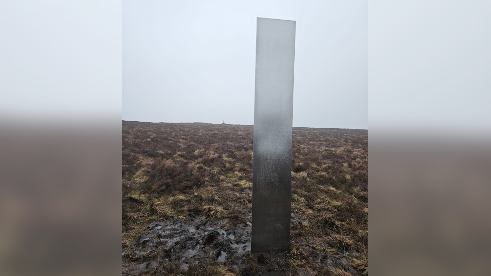 ビジュアル系　MoNoLith　 ANSWER ビジュアル系 MoNoLith ANSWER ビジュアル系 MoNoLith ANSWER Amazon