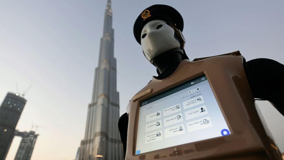 الشرطي الروبوت