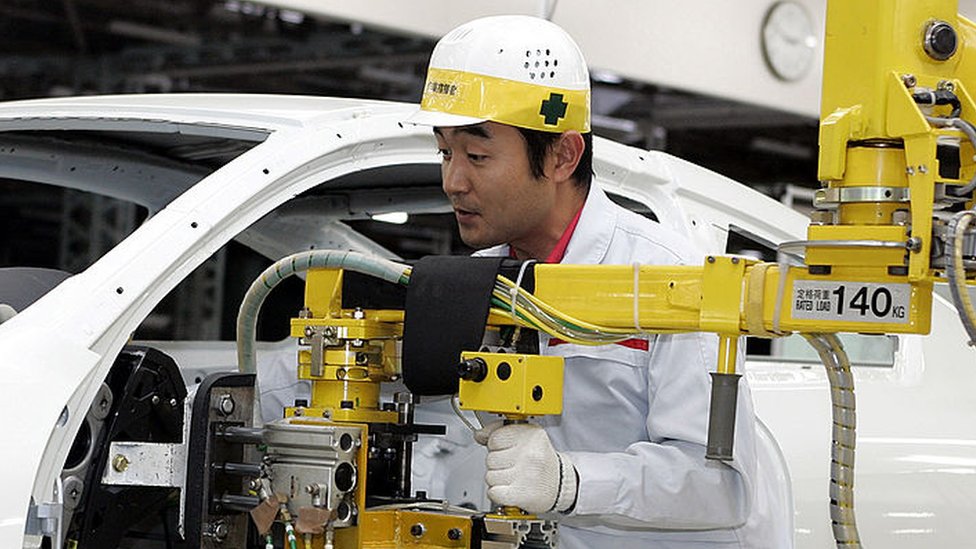 Supply chain crisis: Japan's export growth slows as car production slides