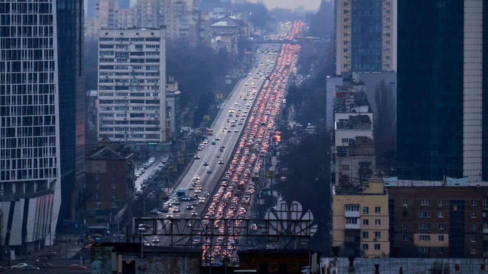 Ukraina