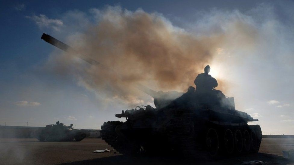利比亞哈夫塔爾將軍所屬部隊的坦克