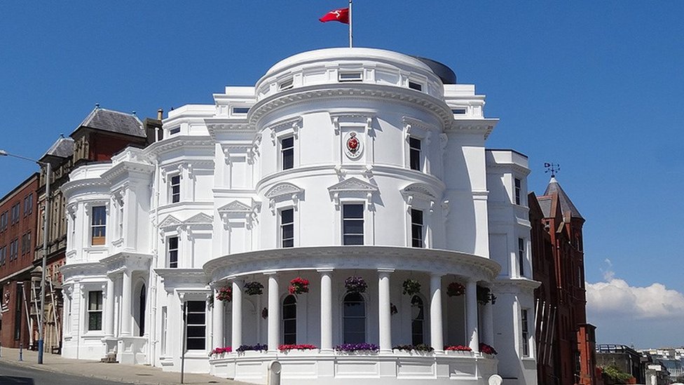 Tynwald Buildings Дуглас, остров Мэн