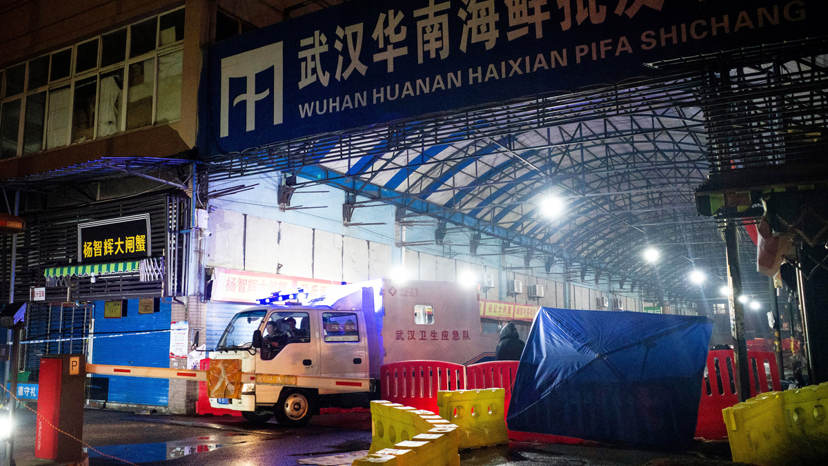 Mercado de peixes de Huanan foi fechado no dia 1º de janeiro
