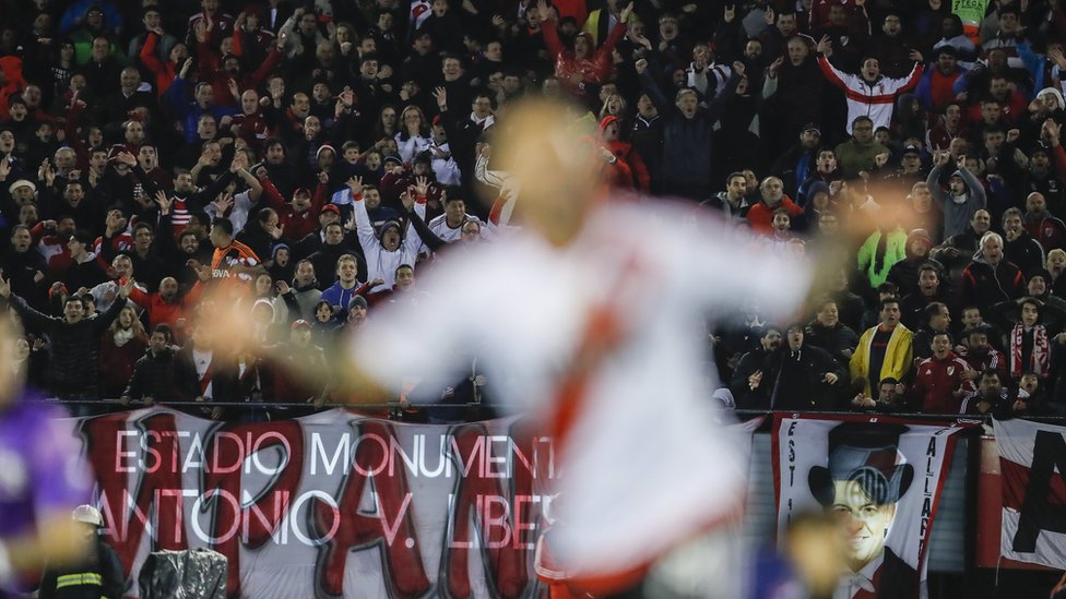 El estadio Monumental vivió una de las grandes noches de su historia. Estadio Monumental