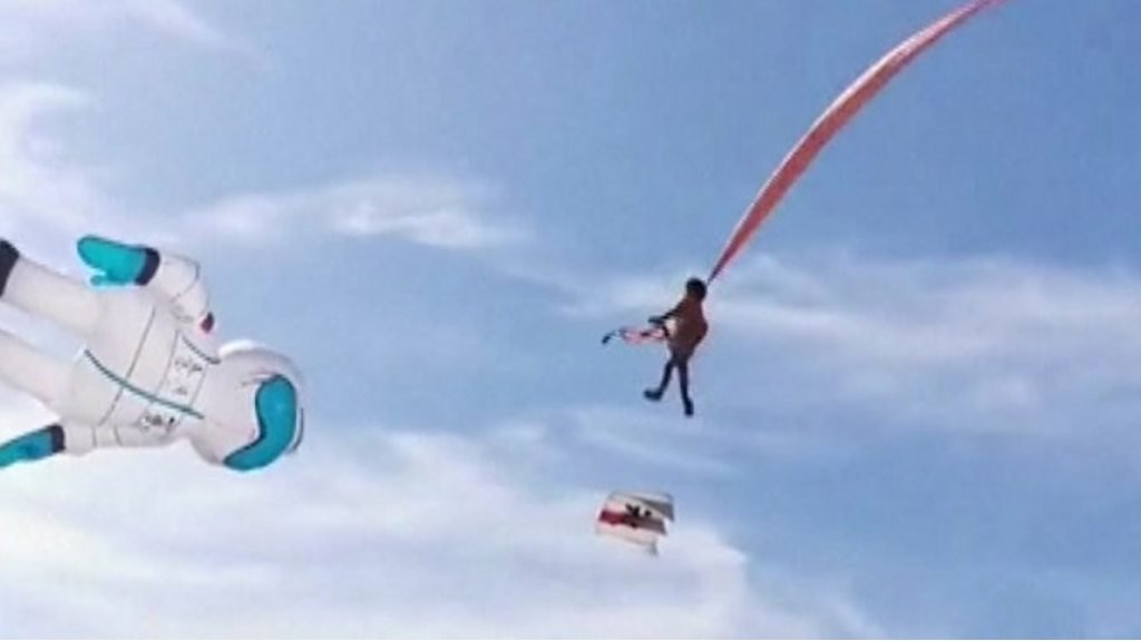 Girl thrown into air by kite in Taiwan