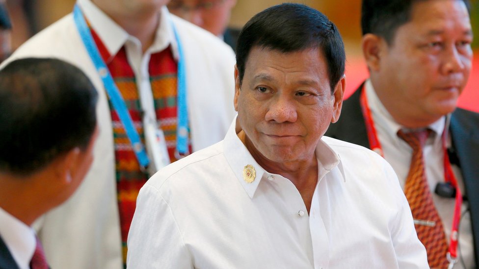 Obama calls off meeting with Philippine leader after 'whore' jibe BBC