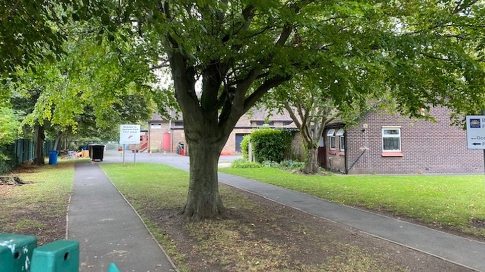 Exterior of Gosforth Park First School