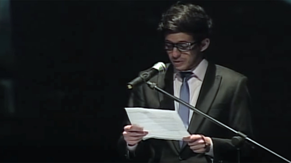 Хосе Грегорио Маркес зачитывает свое письмо в 2013 году