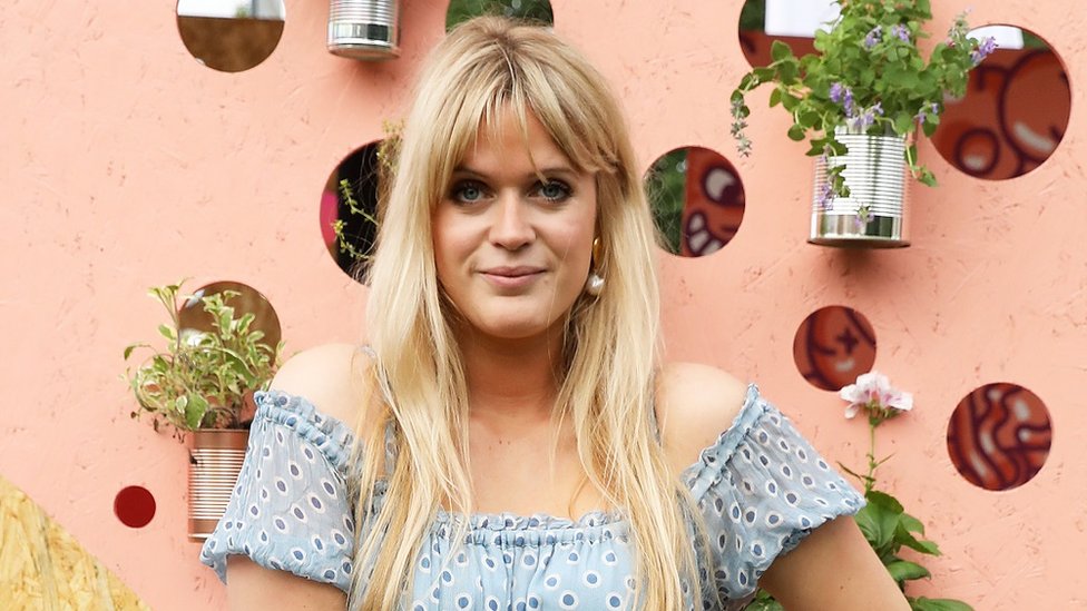 Dolly Alderton