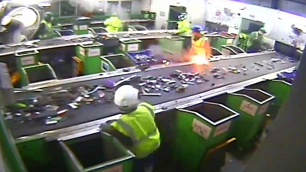 Watch: Fires in recycling plant